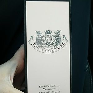 Juicy Couter Perfume